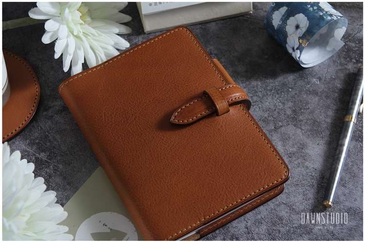 ブックカバー 職人技が光る本革ジャーナルカバー a6対応